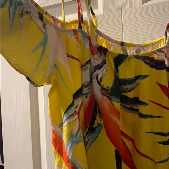 Off the shoulder top - Picture 2 of 2